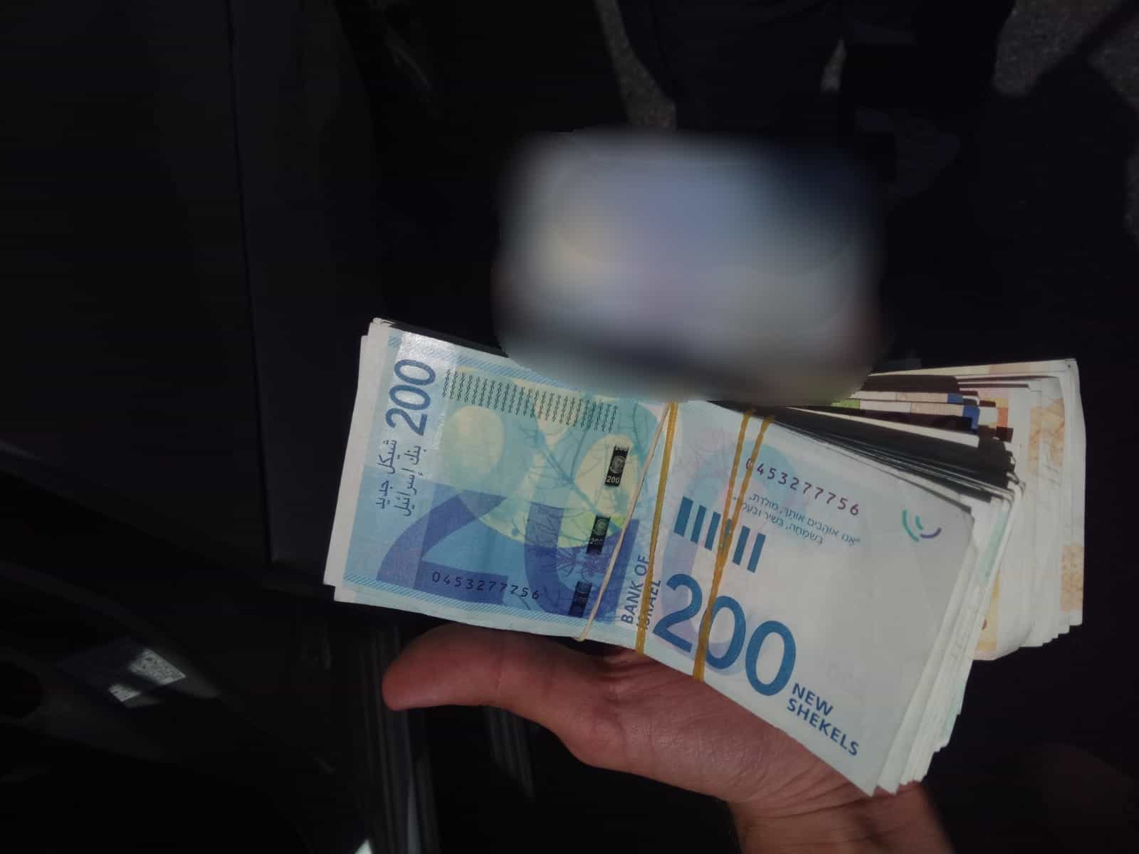 ברשות מייחלים למהפך פוליטי בישראל בתקווה שישוחררו להם את כספי הטרור