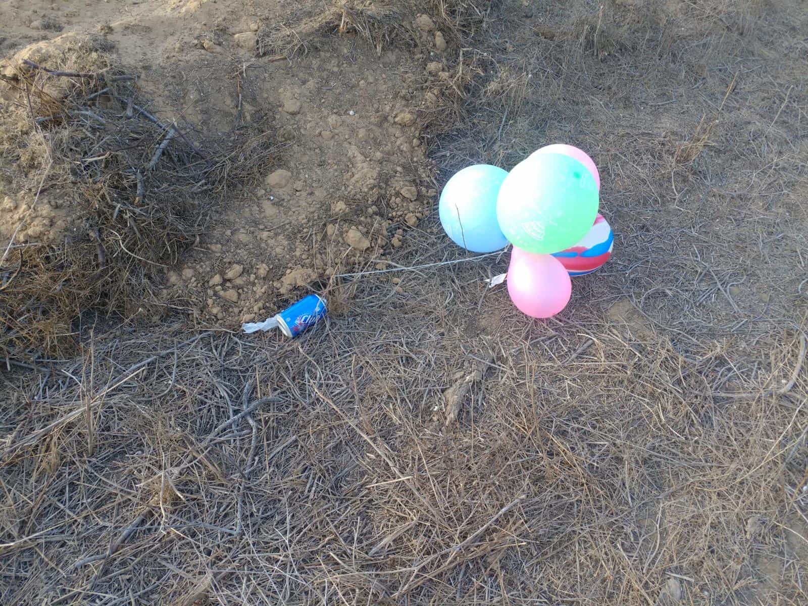 חוקר דליקות קבע: בלון תבערה גרם לשריפה סמוך לגדר קיבוץ ארז