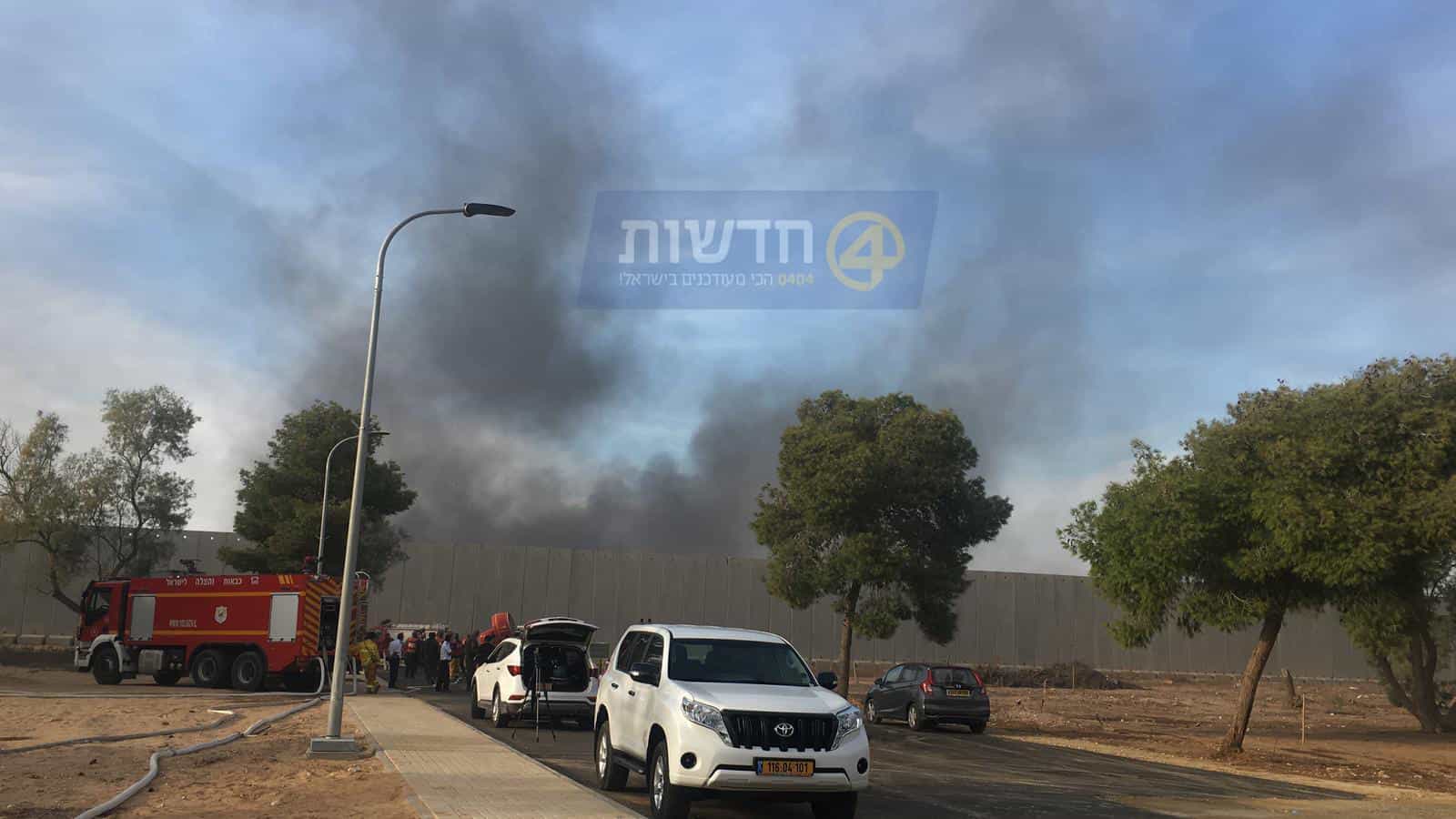 פרסום ראשון: משפחה ראשונה עוזבת את כרם שלום בעקבות הטרור על הגדר והעשן הכבד