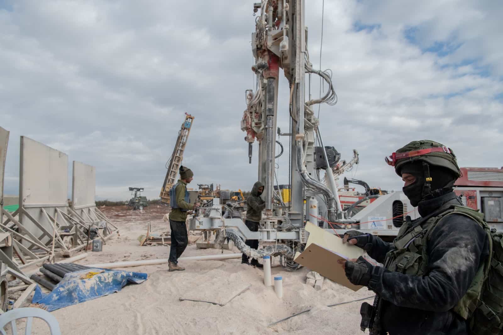 מאחורי הקלעים של "מגן צפוני" - קצין בכיר: "תפסנו את חיזבאללה לא מוכן - נסראללה מופתע ומובך"