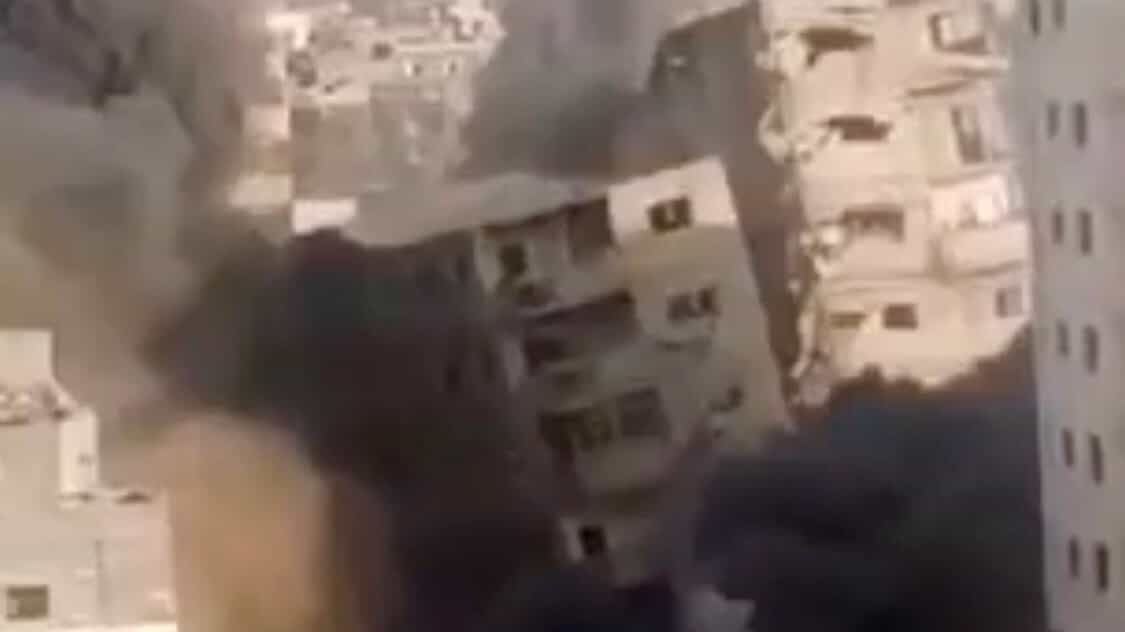 צפו בתיעוד: כך השמידו כוחותינו מבנה בן עשר קומות בעזה