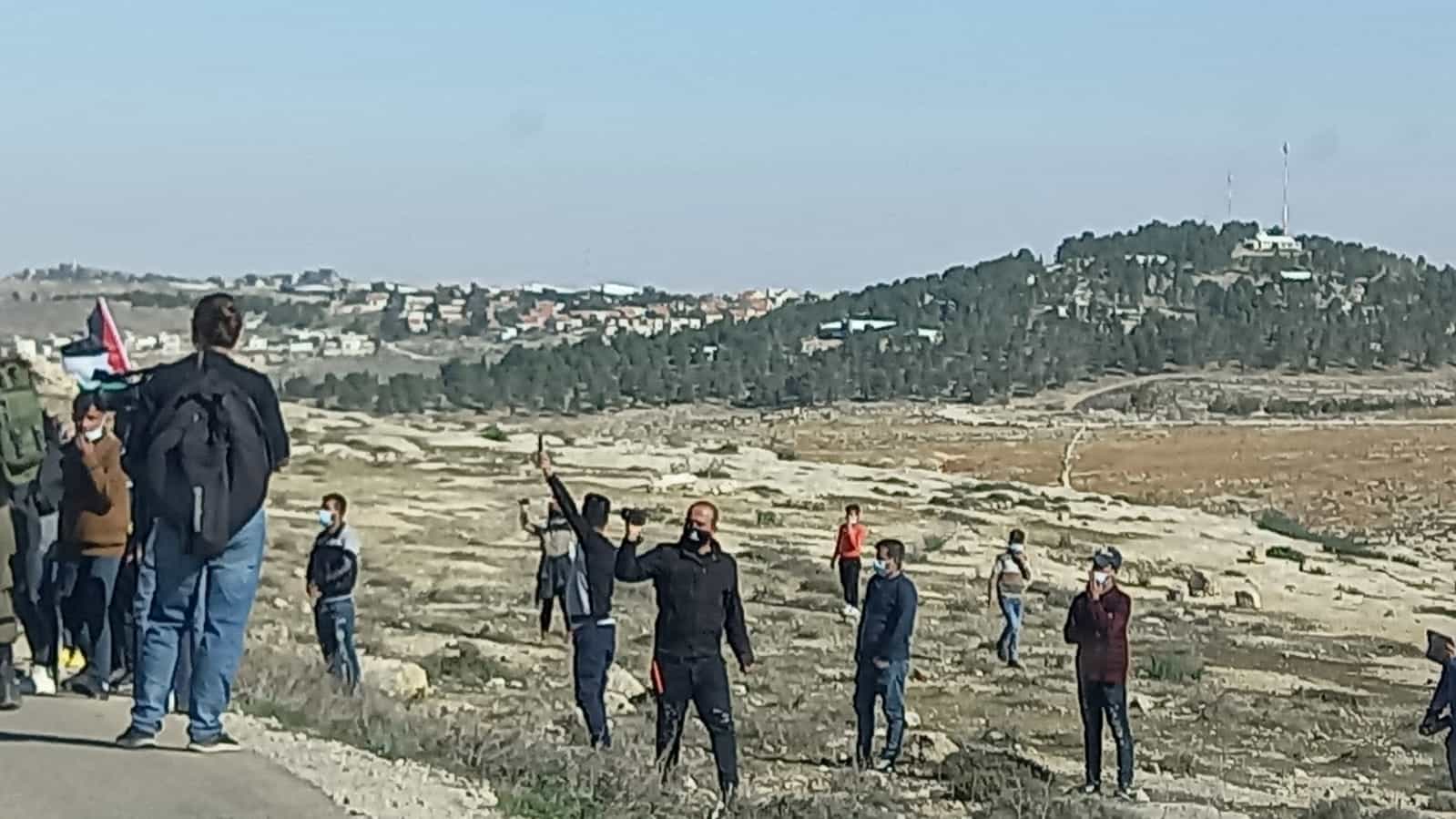 רועה צאן הותקף ע״י פורעים ערבים בשומרון – ניסו לגנוב את עדרו | צפו