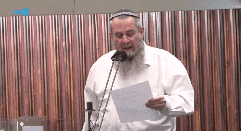 ח״כ מעוז ליועמ"שית: "כשאשמש כשר - האם אוכל להורות על הנפת דגלי 'משפחה יש רק אחת' במשרדי?"