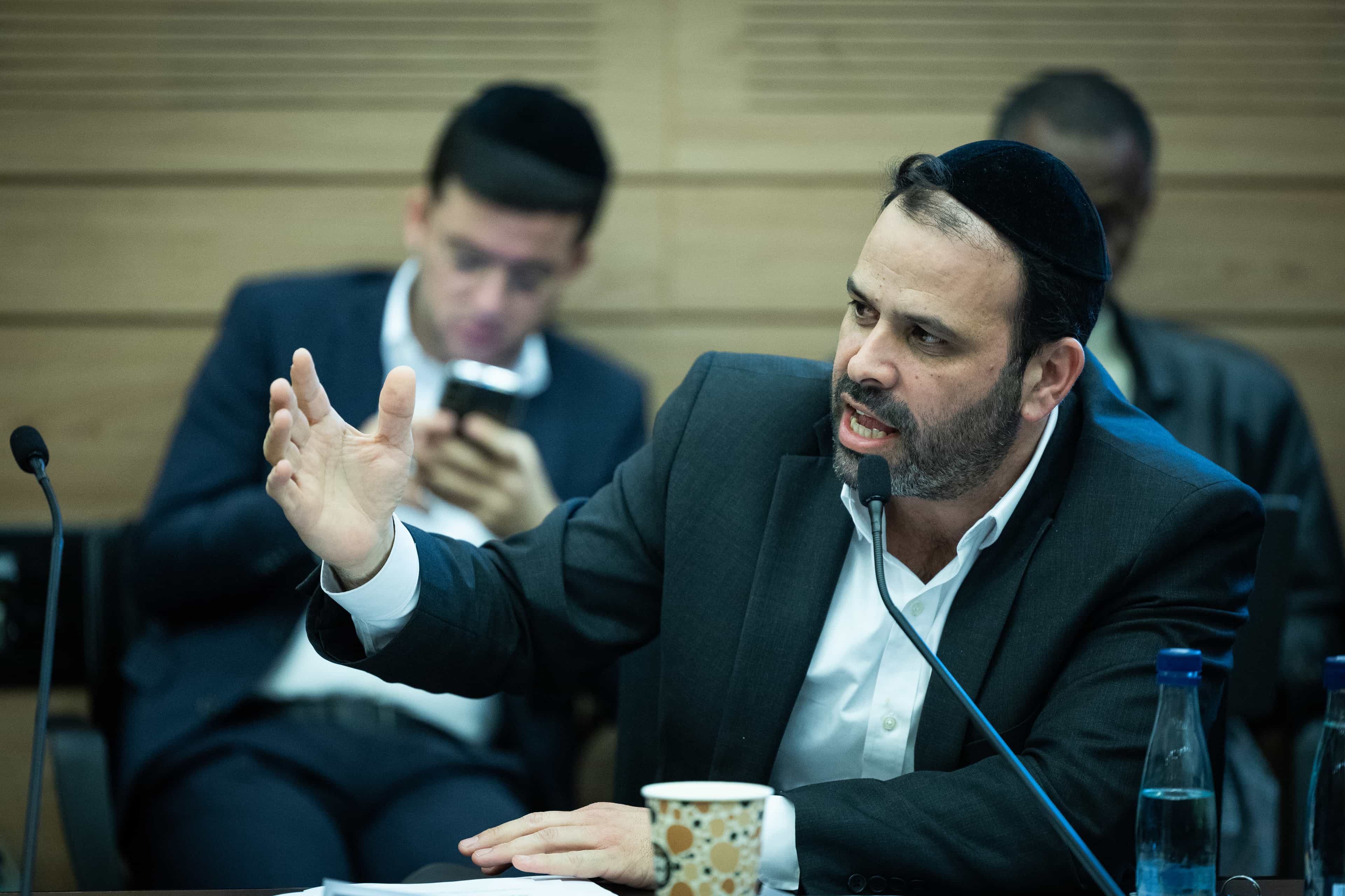 שני קטינים נעצרו בחשד לתקיפת בנו של ח״כ ינון אזולאי