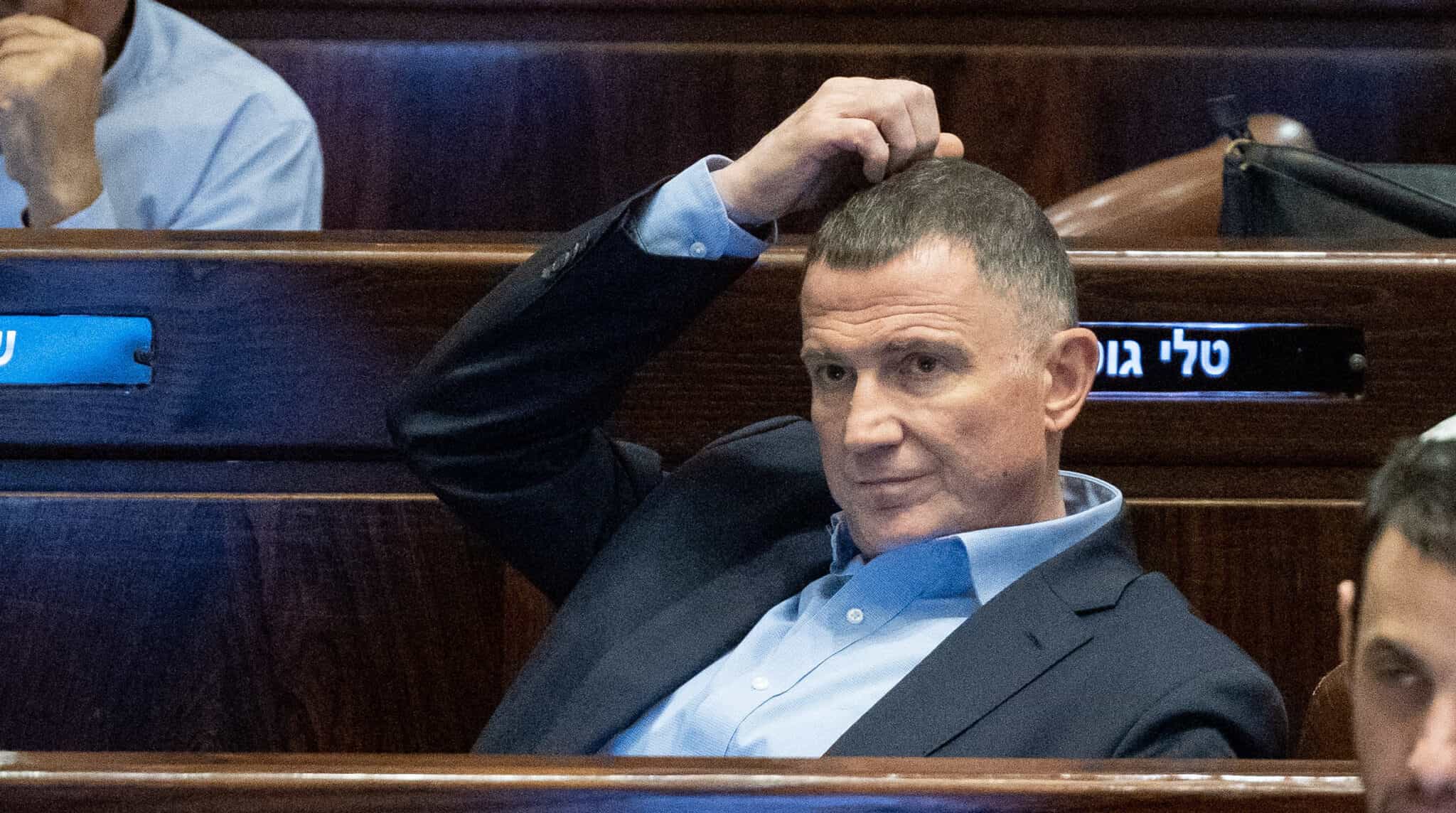 גורם בכיר בליכוד נגד אדלשטיין: "הכל משיקולים פוליטיים צרים ונקמנות אישית"