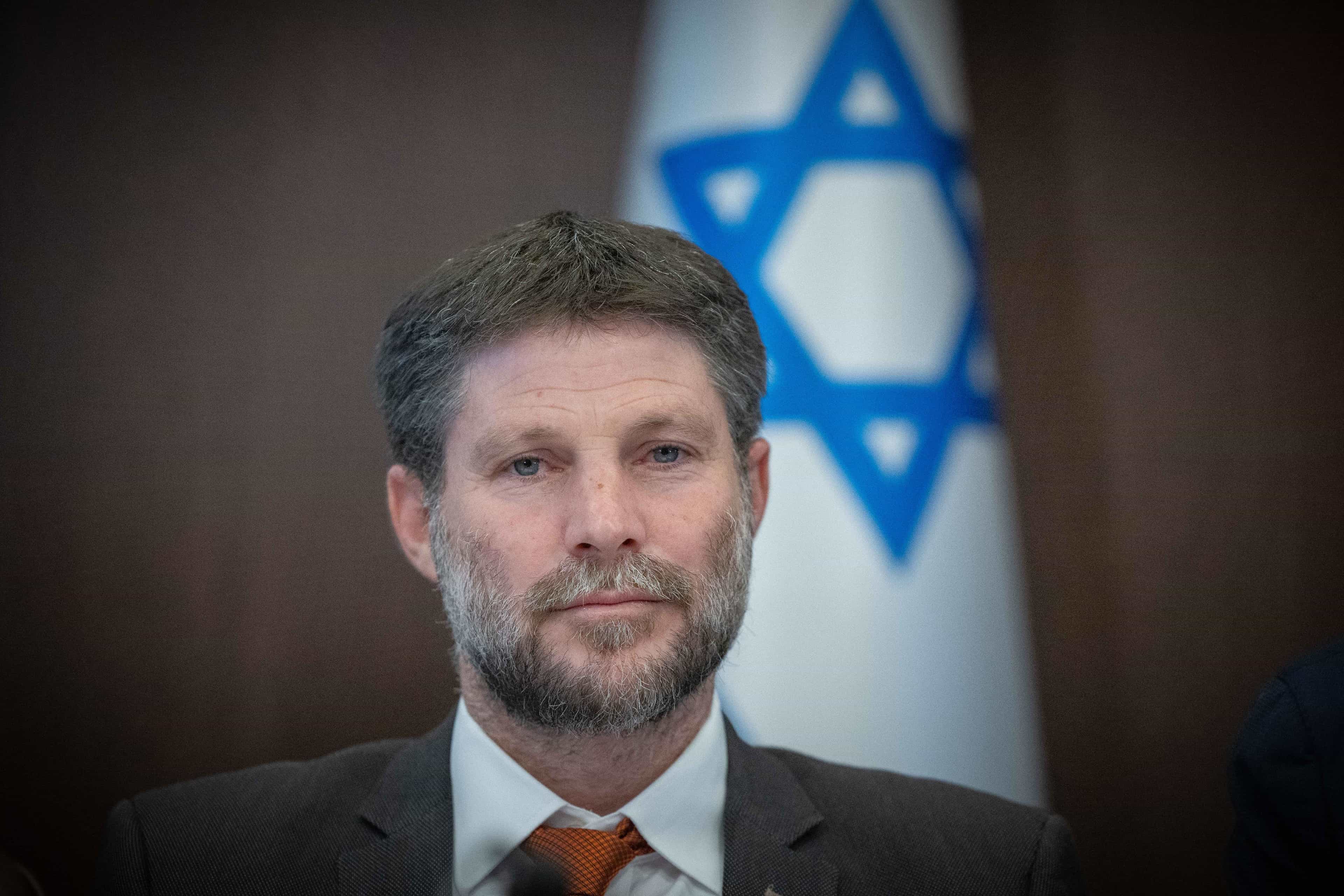 סמוטריץ' על הסכם העודפים בין איזנקוט לגולן: "עכשיו ברור לכל שהם יקימו ממשלת שמאל מסוכנת"