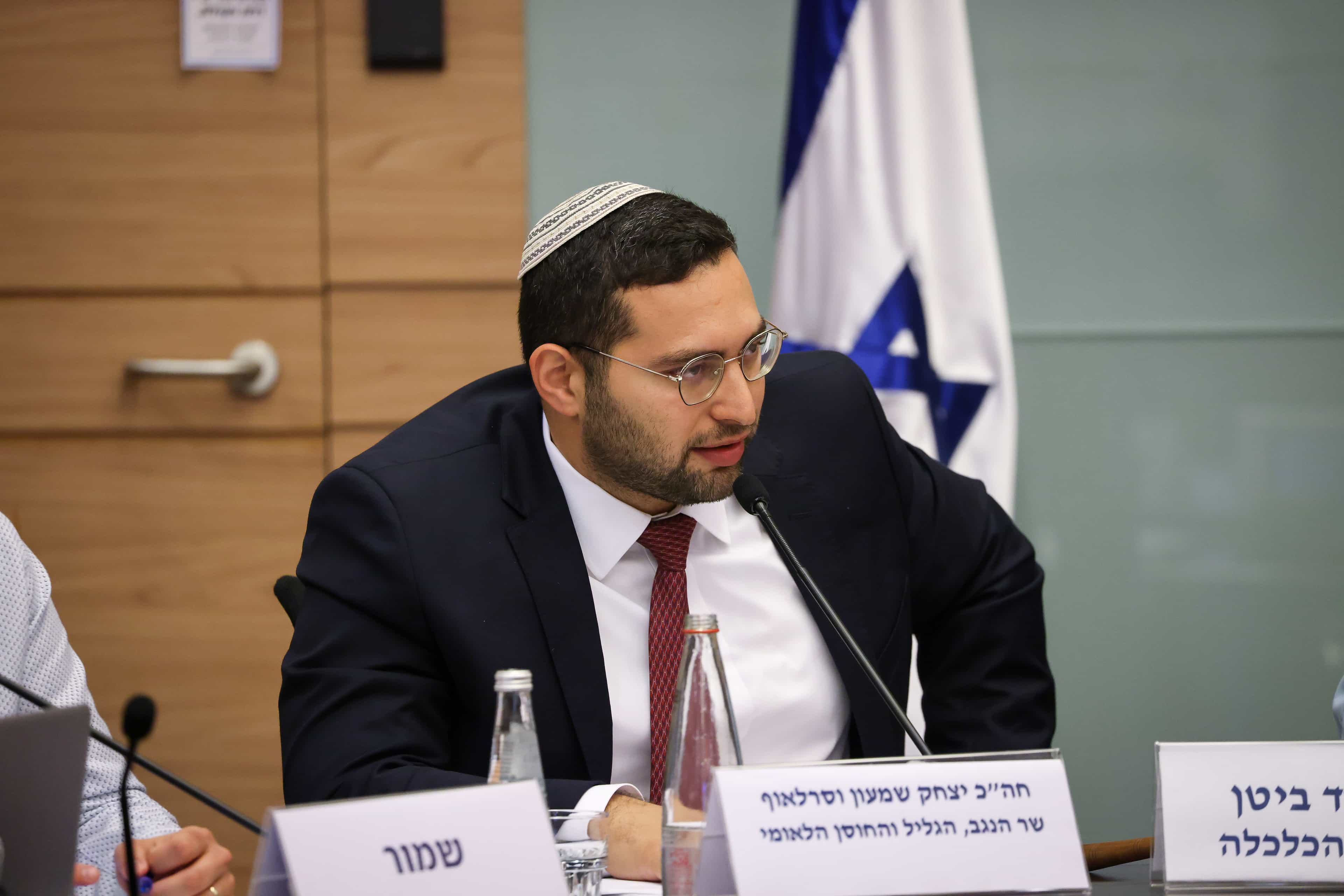 חובת צפייה | הנאום המצמרר של השר וסרלאוף מאמש: "יש לי את ההקלטה של אשתי עד היום"