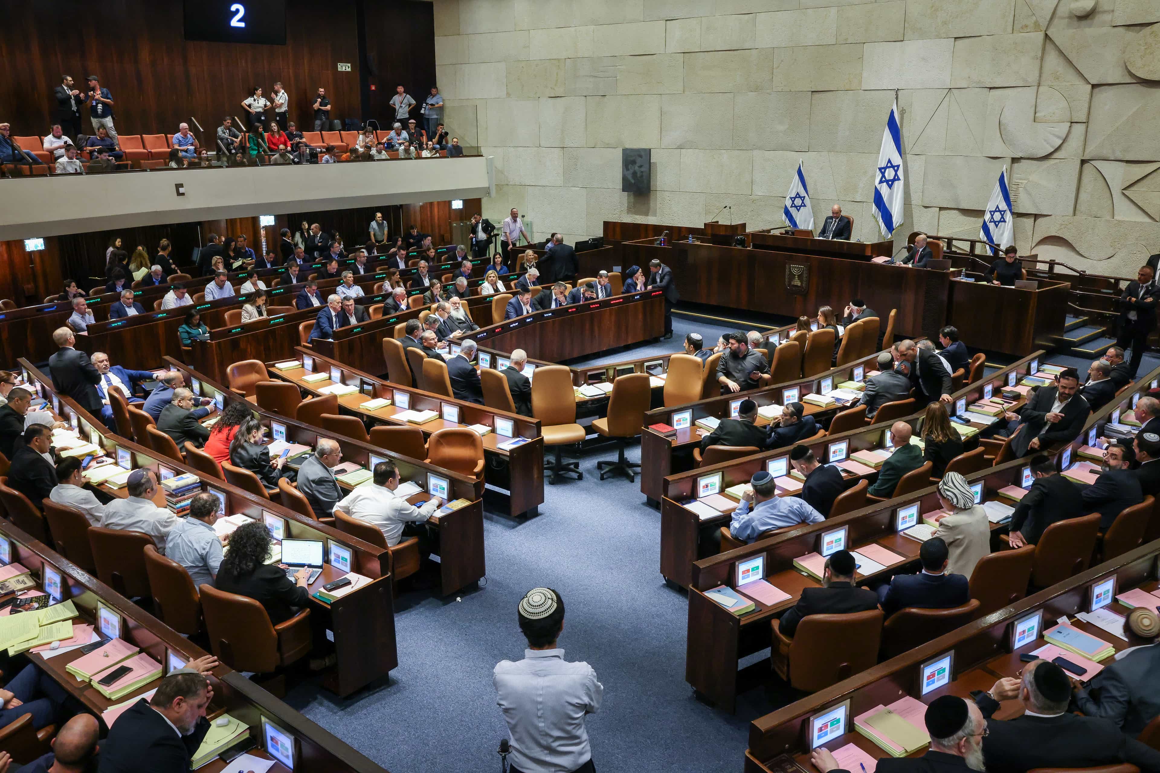 "ההסכמה למשא ומתן עם ארגון טרור היא אחיזת עיניים"
