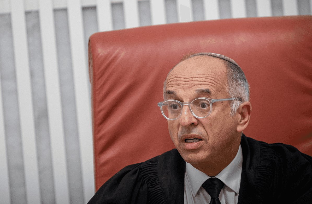 השופט סולברג מציע: היועמ״שית תחדל מלעסוק בעניינו של נדב ארגמן