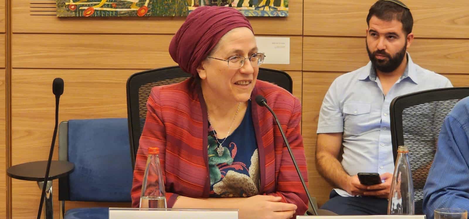 הישג להתיישבות ולחיילי המילואים | השרה סטרוק ל-0404: ״בשורה נהדרת גם לארץ שלנו, וגם לבנים שנלחמים עליה״