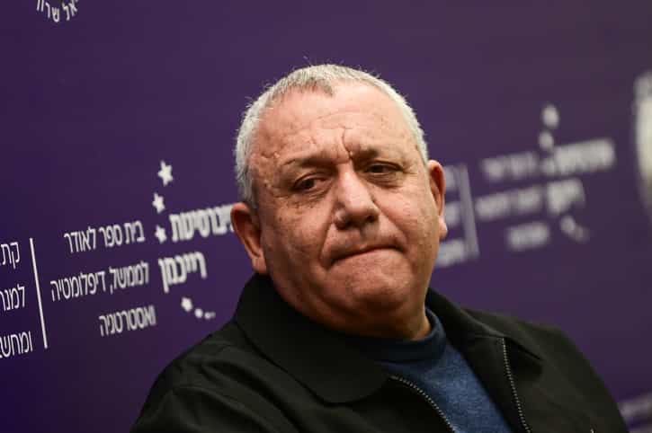 ועדת הבחירות: איזנקוט עשה שימוש פסול בחיילי צה״ל - יסיר הסרטון וישלם הוצאות