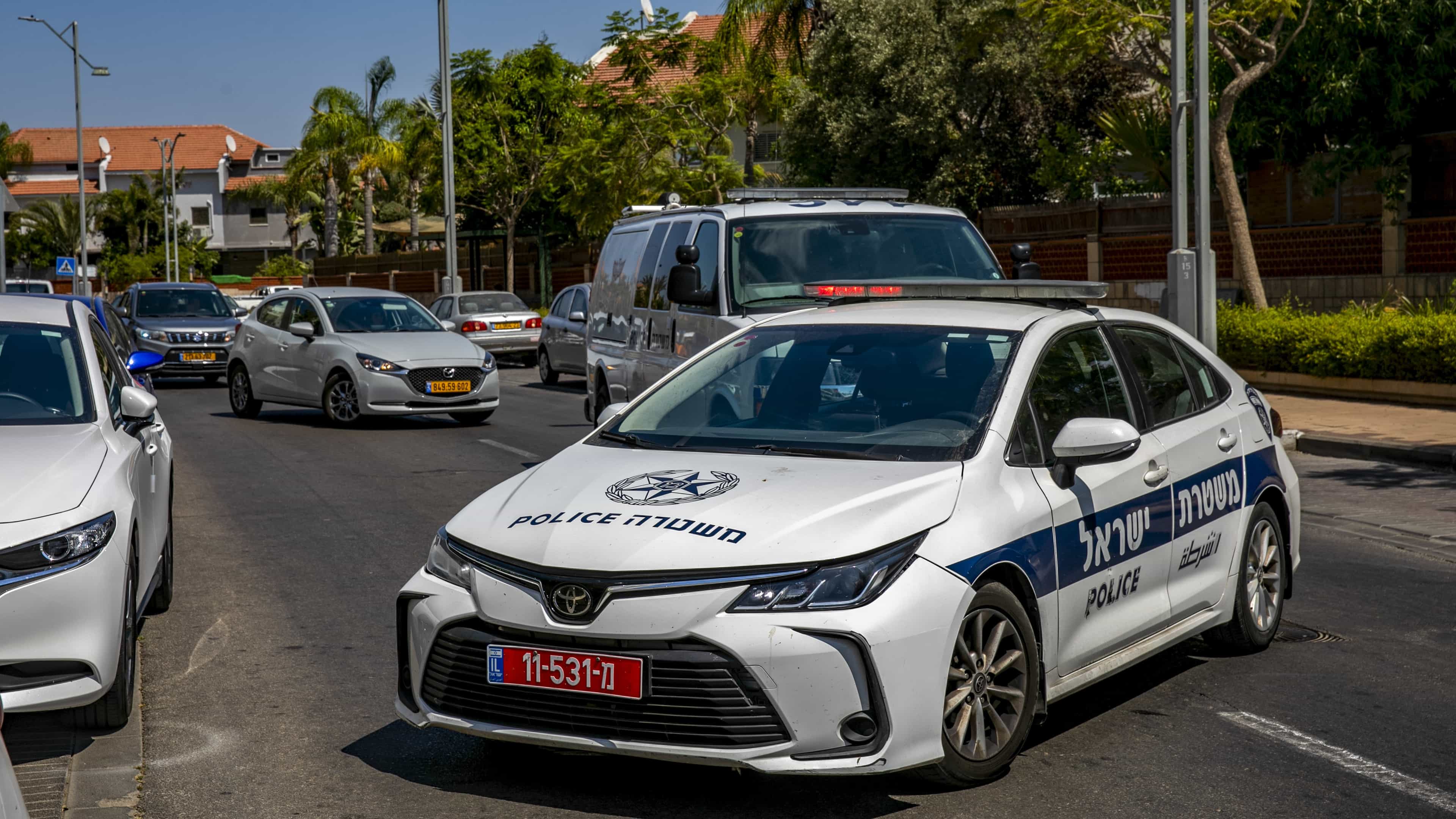 20 שוהים בלתי חוקיים נתפסו במיניבוס אחד במחוז ירושלים