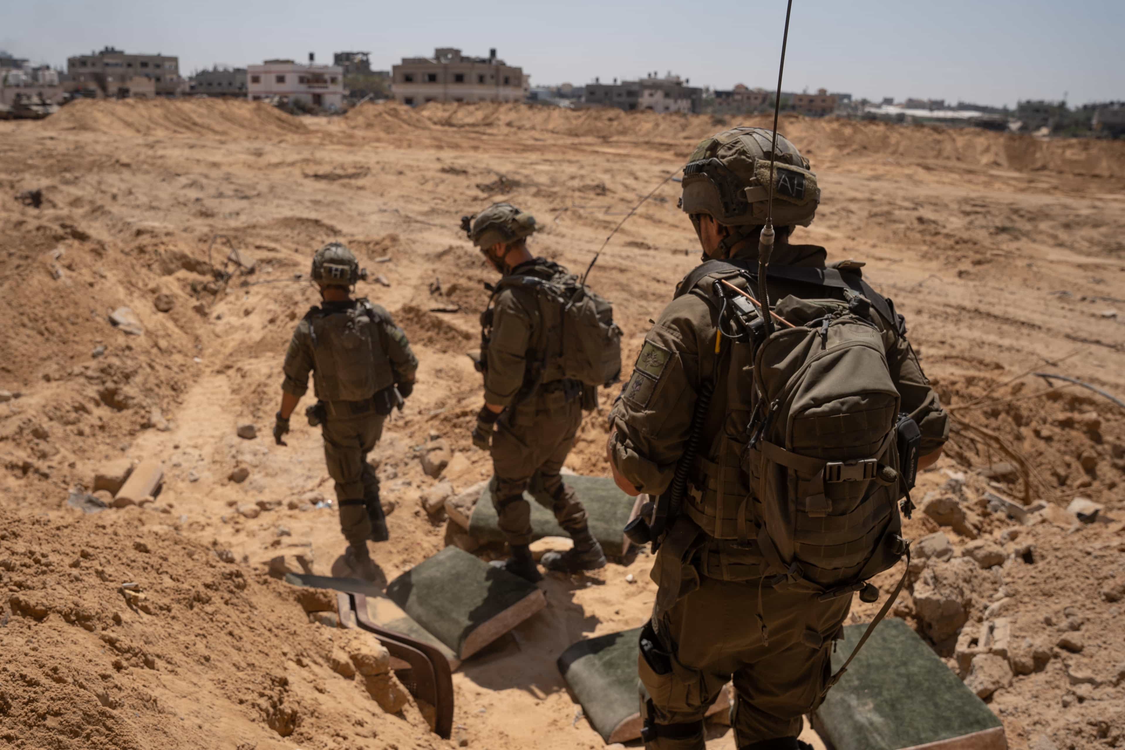 הותר לפרסום: קצין רפואה ופרמדיק במילואים נפצעו קשה בקרב בדרום הרצועה