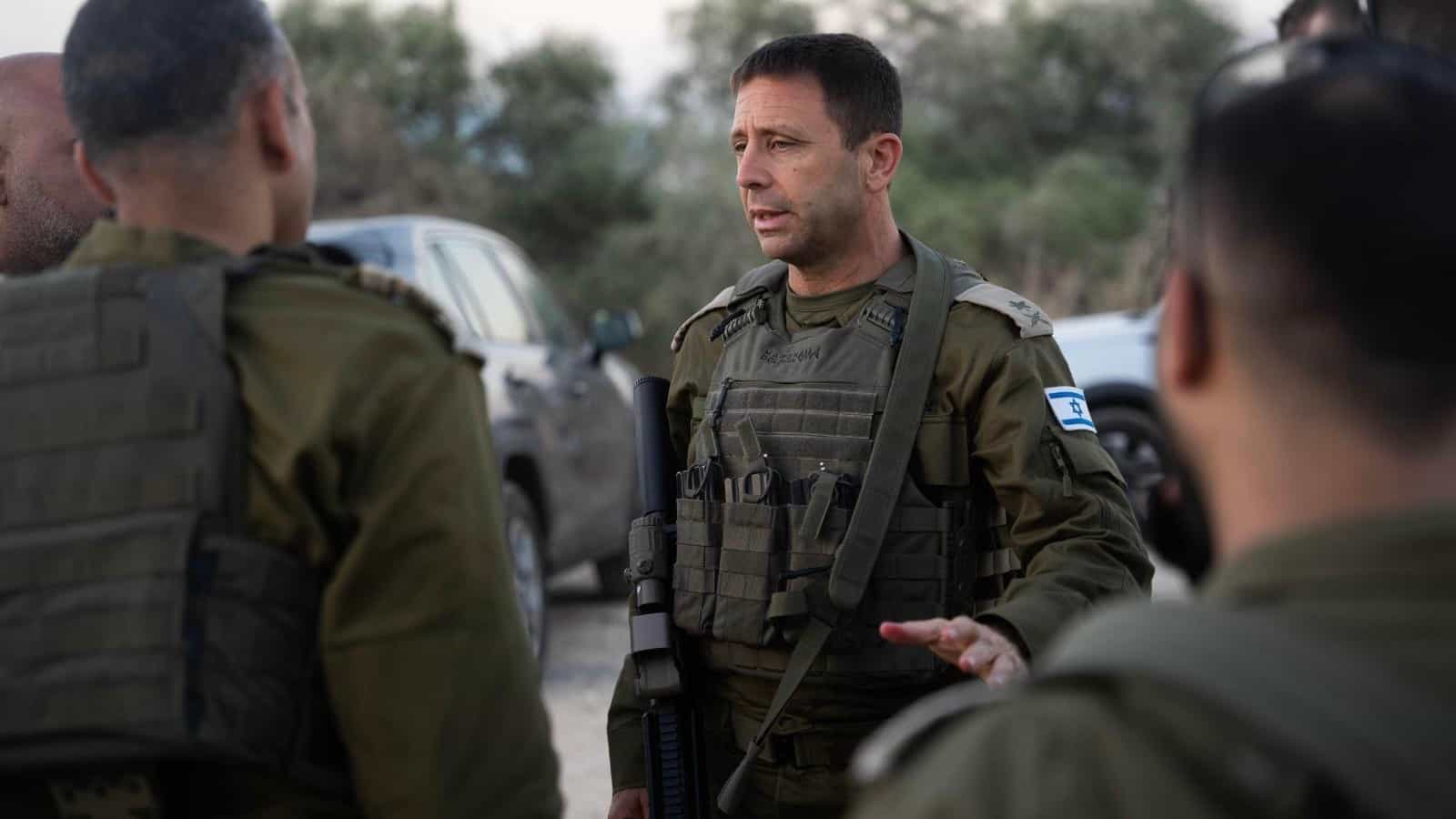 רדיפה? | האלוף בלוט סירב לאפשר לזוג שהתארס להגיע לפגוש את ההורים
