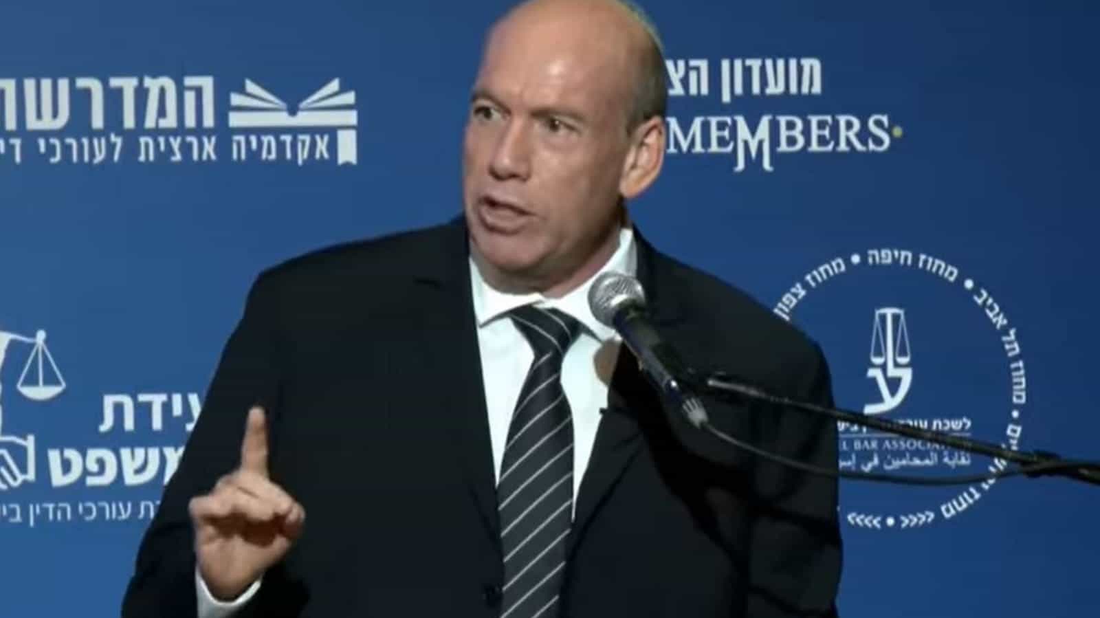 המבקר אנגלמן: "קורא לסנגוריה הצבאית לא לשבש את הביקורת ולשתף פעולה"