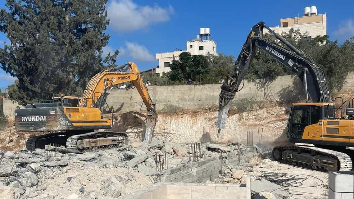 כוחותינו הרסו שלושה מבנים ערביים בלתי חוקיים