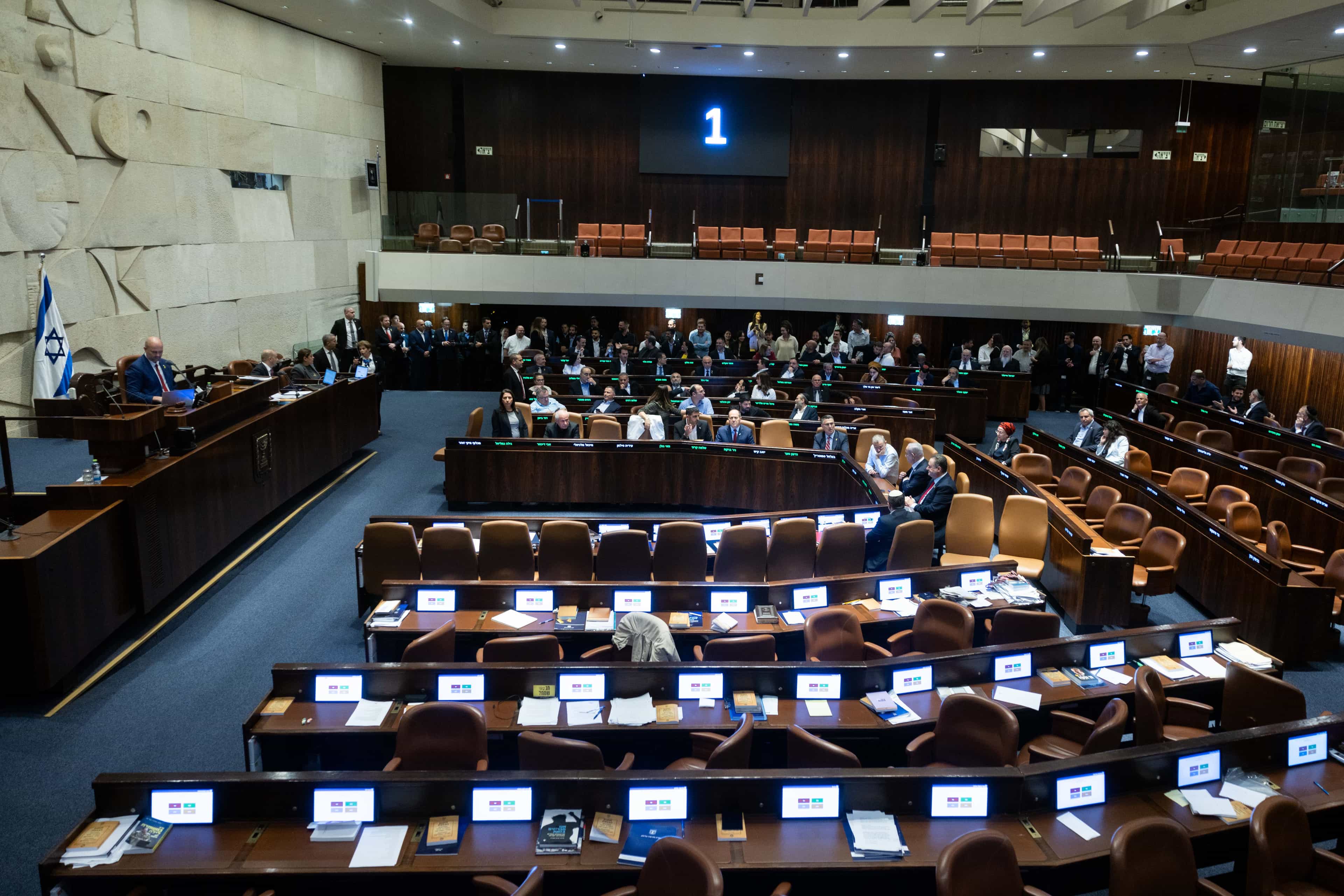 יצליחו להעביר? | האופוזיציה תעלה את ההצעה לפיזור הכנסת