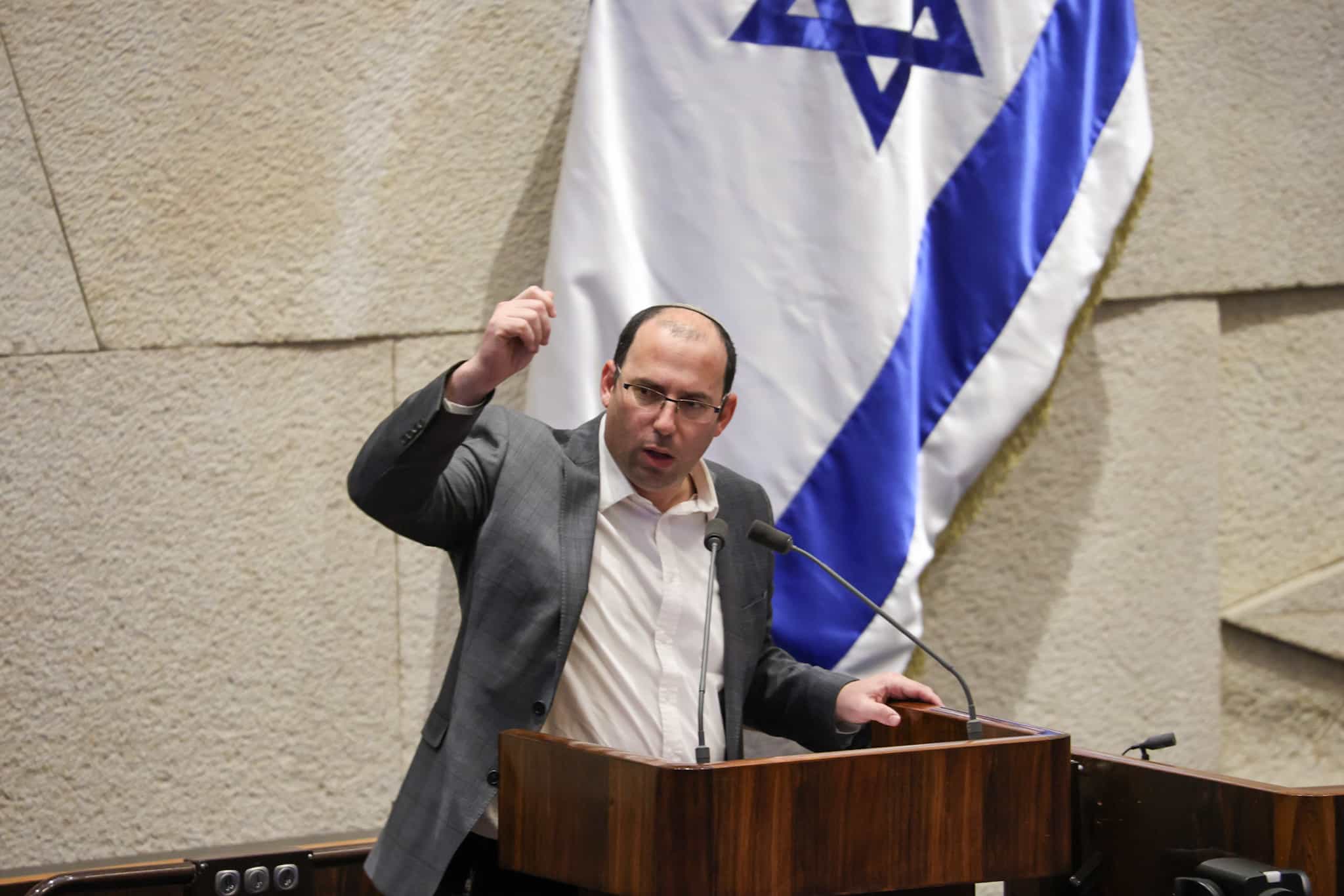 שמחה רוטמן על המצב בארה"ב: "יושבים על חבית חומר נפץ"