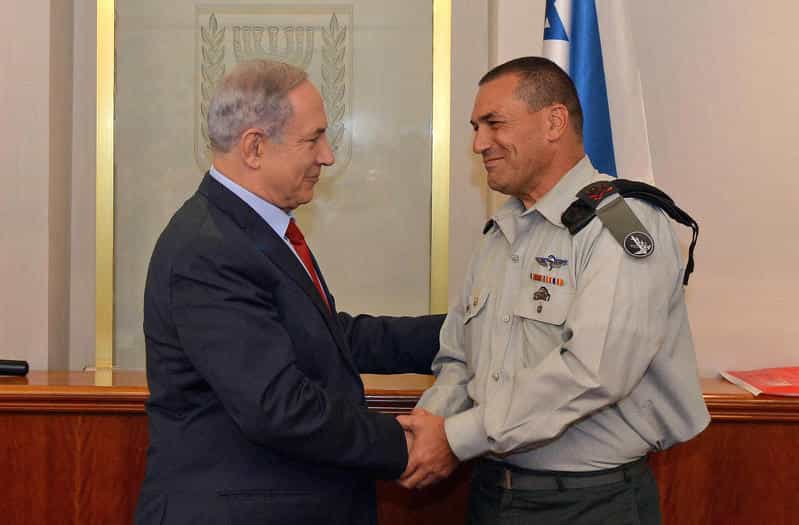 נתניהו מכחיש את הדיווחים השקריים: ״לא מתכוון לפטר את הרמטכ״ל -  פייק ניוז״