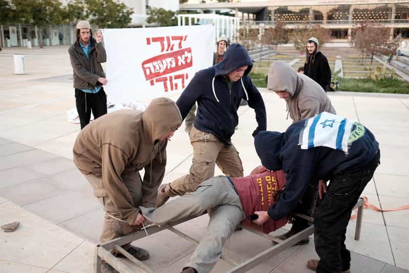 חבר הכנסת שיתף את תנאיו של העצור היהודי בשב"כ: "לא ייתכן שזכויות הפרט של נערים יירמסו שוב ושוב"