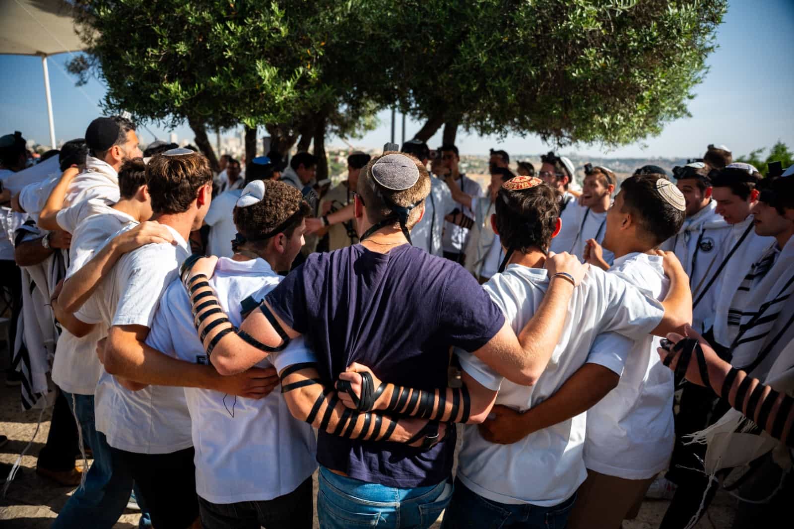 מרגש | עשור לתפילה שמחברת עולים חדשים ביום ירושלים