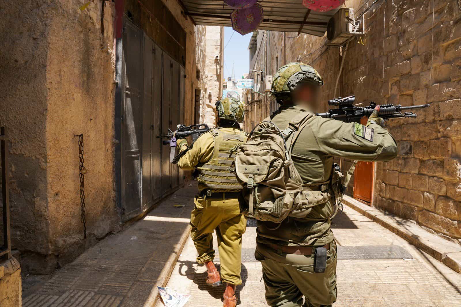 'חומת ברזל' | תיעודים מפעילות כוחותינו בקסבה של שכם