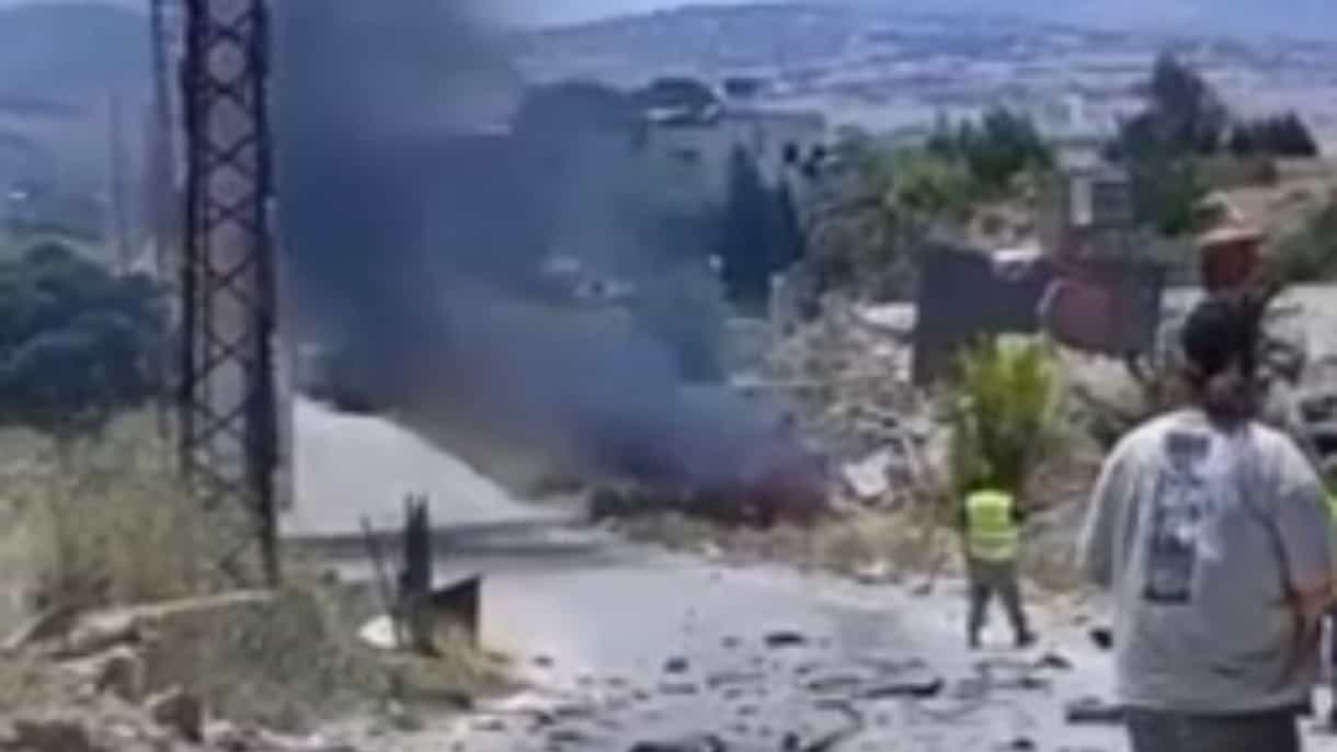 כלי טיס תקף רכב מחבלים בדרום לבנון