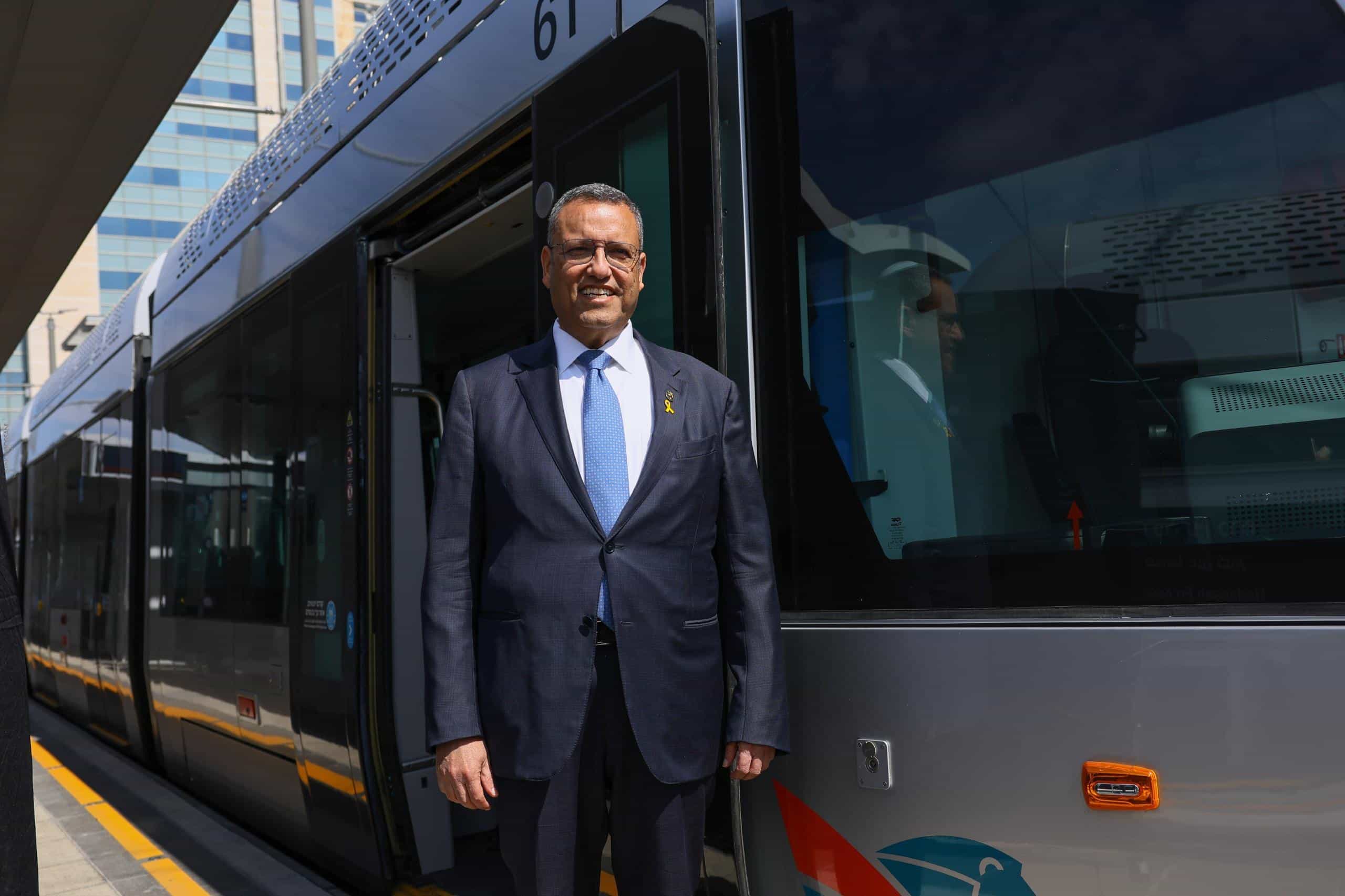 הבטחות לחוד ומציאות לחוד: קו הרכבת החדש בירושלים שקע בגל תקלות