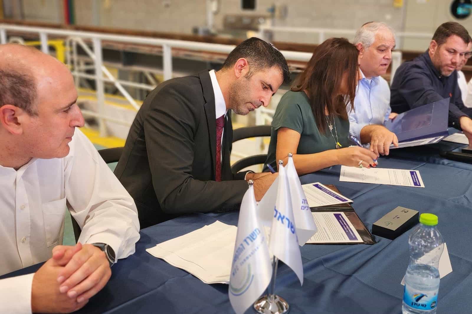 סוף לשיבושים: המהלך שיביא אינטרנט מהיר וקליטה סלולרית גם ברכבת