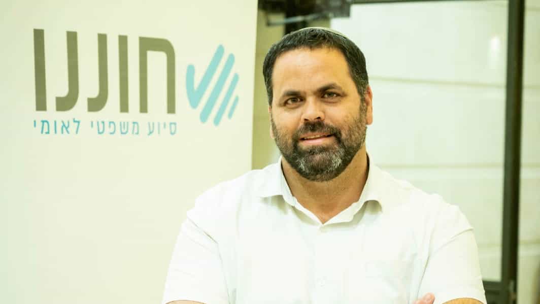 משקיפי בחירות תובעים פיצויים לאחר שהותקפו ב-2019: "השתוללות חסרת רסן שמטרתה לבצע לינץ' ביהודים"