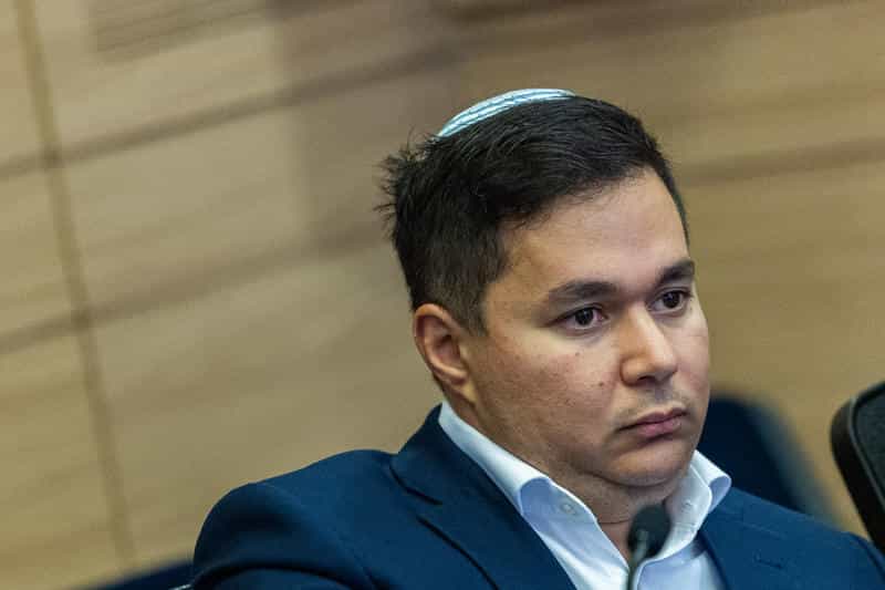 מתקפה נגד ח"כ דן אילוז: "אם תצביע נגד הכותל - כל מתפקד ליכוד יזכור את שימך כבוגד בעם ישראל"