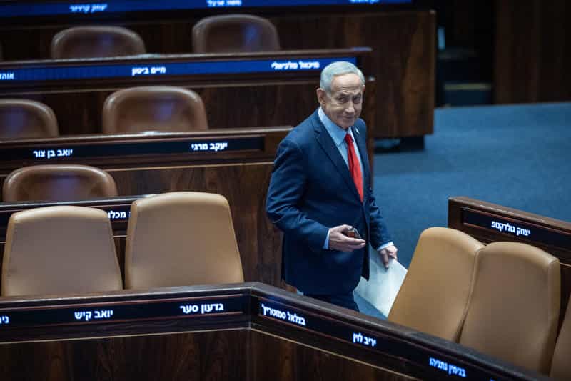 נתניהו בנאום קצר ודרמטי בכנסת: "ערב חג פורים נעמוד יחד ובעזרת ה' נבטיח את נצח ישראל"