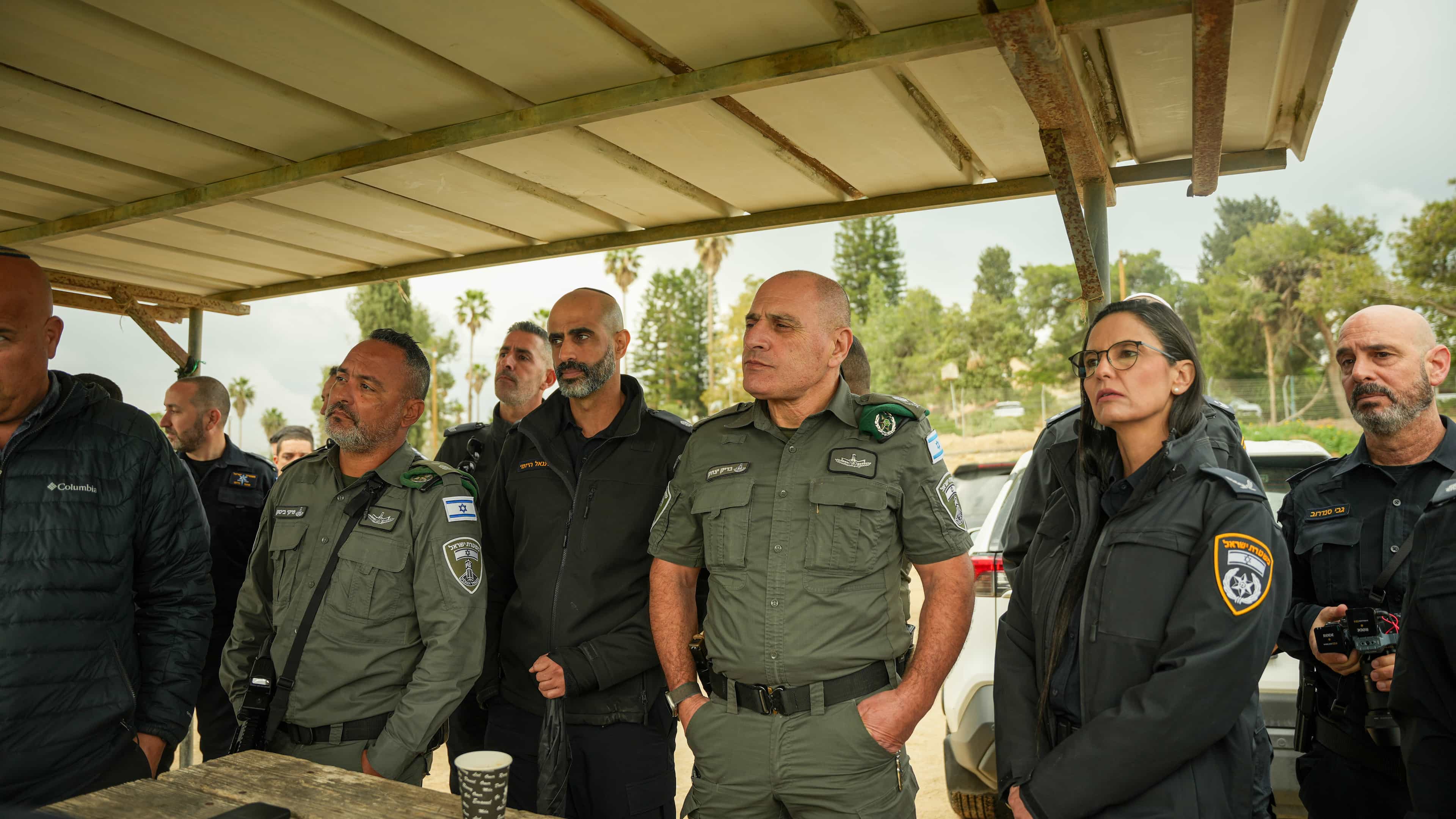 סיור בנוכחות המפכ"ל | כך מתכננת המשטרה לחסום את הפרצות בקו התפר בלכיש ולהבטיח את שקט היישובים