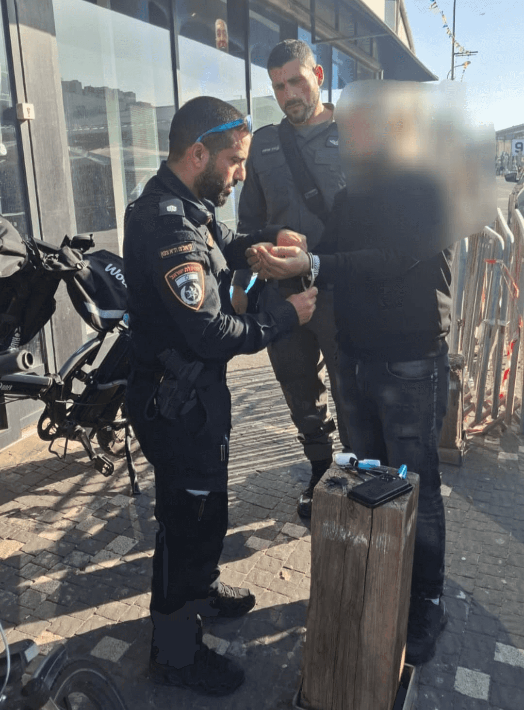 צו סגירה לאתר בנייה בת"א : שלושה שב"חים נתפסו במקום