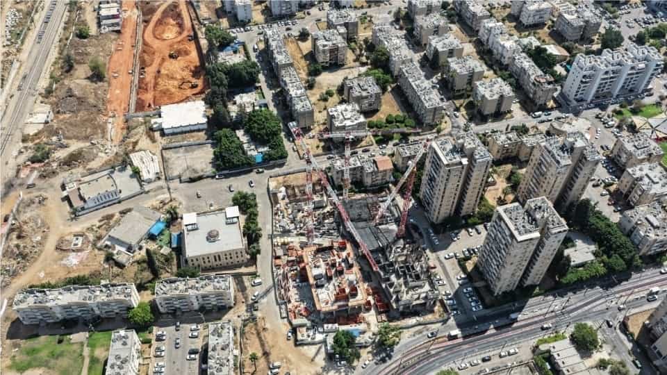 ביטחון אישי בלחיצת כפתור: שירות המעקב והליווי שיגן על תושבי פ"ת