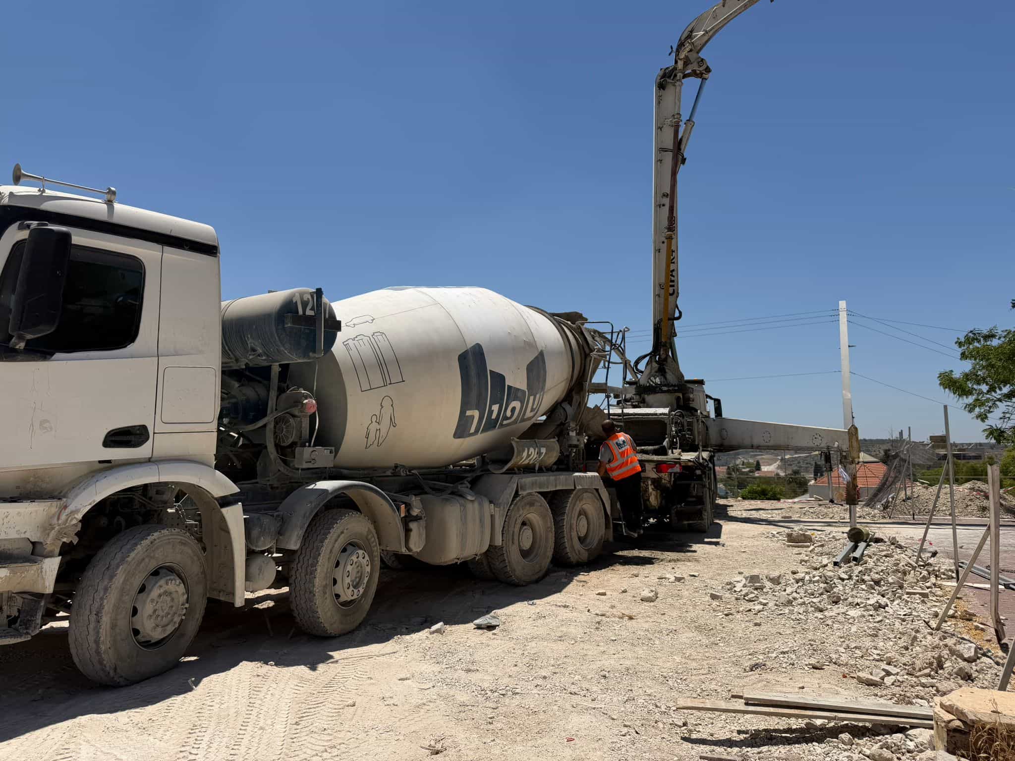 בהשקעה של כ-9 מיליון ש"ח: החלו עבודות שדרוג מתחם הספורט בבית ספר בגין בבית שמש
