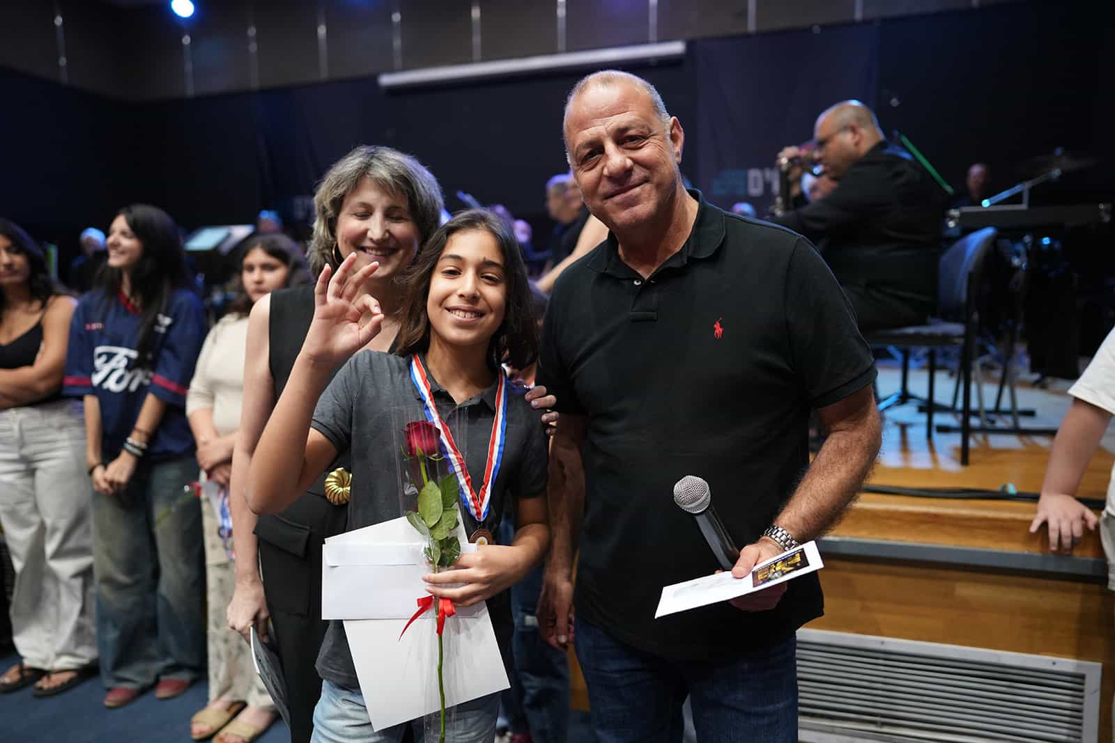 כוכב עולה באור יהודה: הוכתרו הזוכים בתחרות השירה העירונית הראשונה