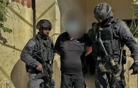 פשיטה לילית בדרום הר חברון: ערבי תושב הרשות נעצר לאחר שבביתו אותר אקדח ותחמושת