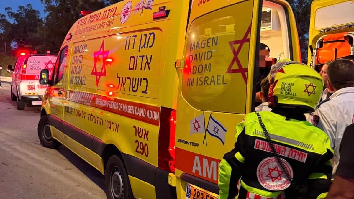 אירוע אלימות בערד: בן 14 במצב קשה ובן 19 במצב בינוני עם פציעות חודרות