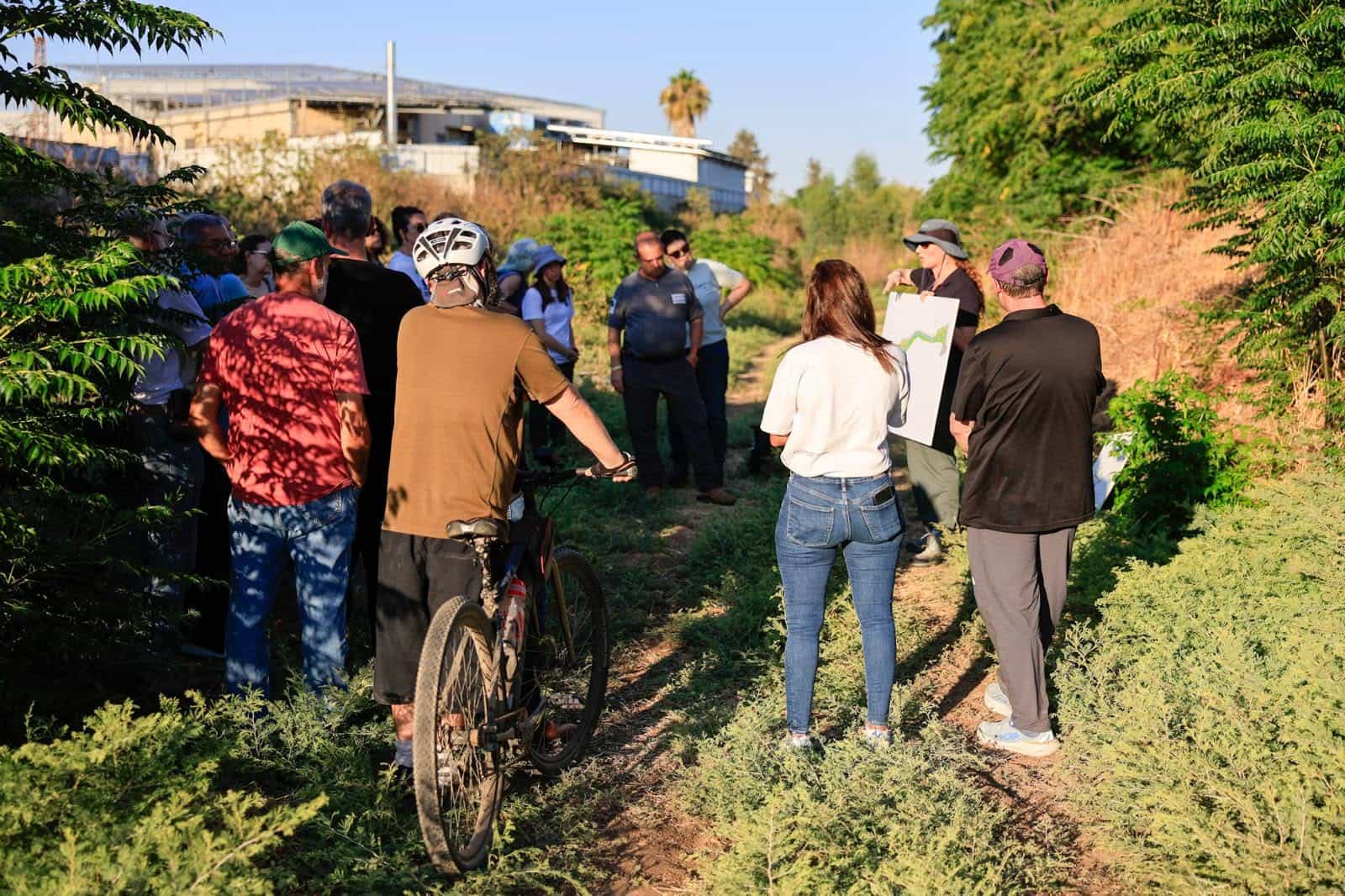 מגינות קהילתיות ועד שיקום נחלים: פרויקטים סביבתיים קודמו השבוע בהוד השרון