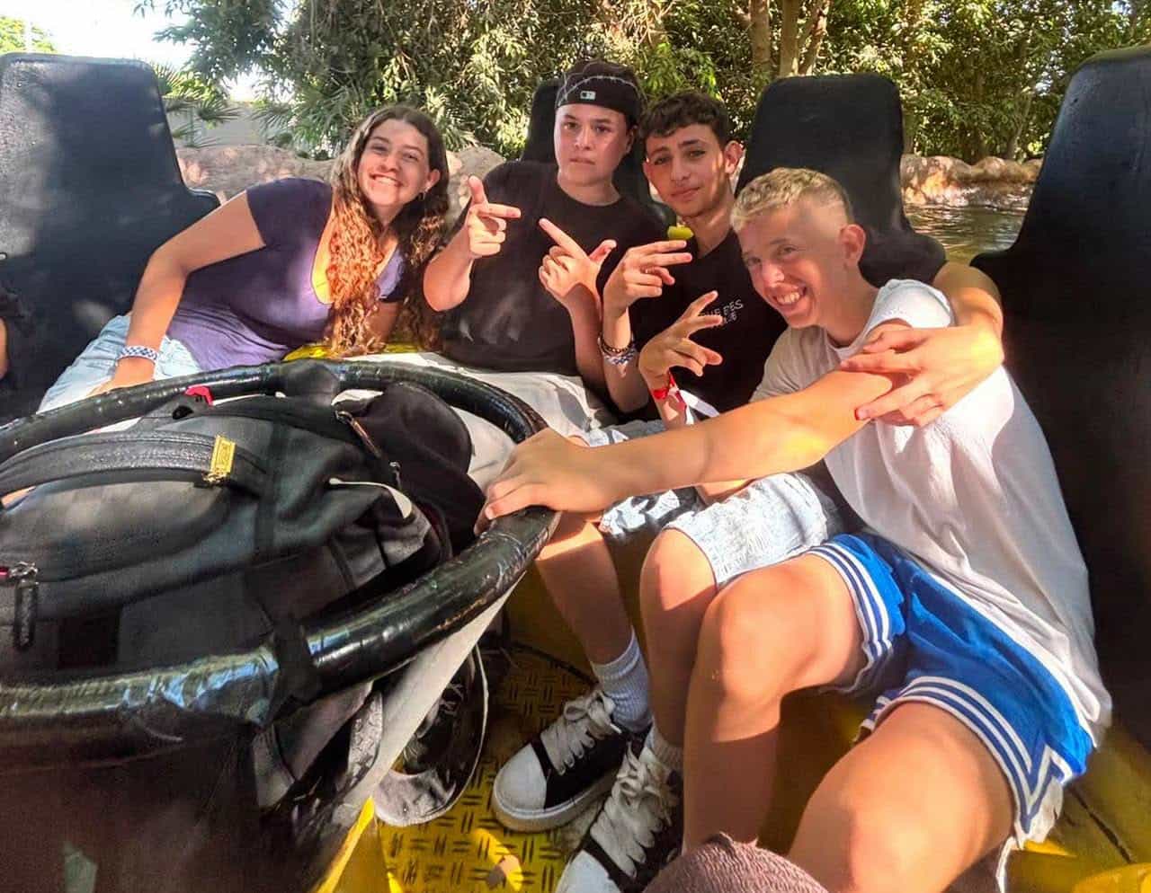 חוויית קיץ בלתי נשכחת: הנוער מלוד בילה ביום כיף במתקני הסופרלנד
