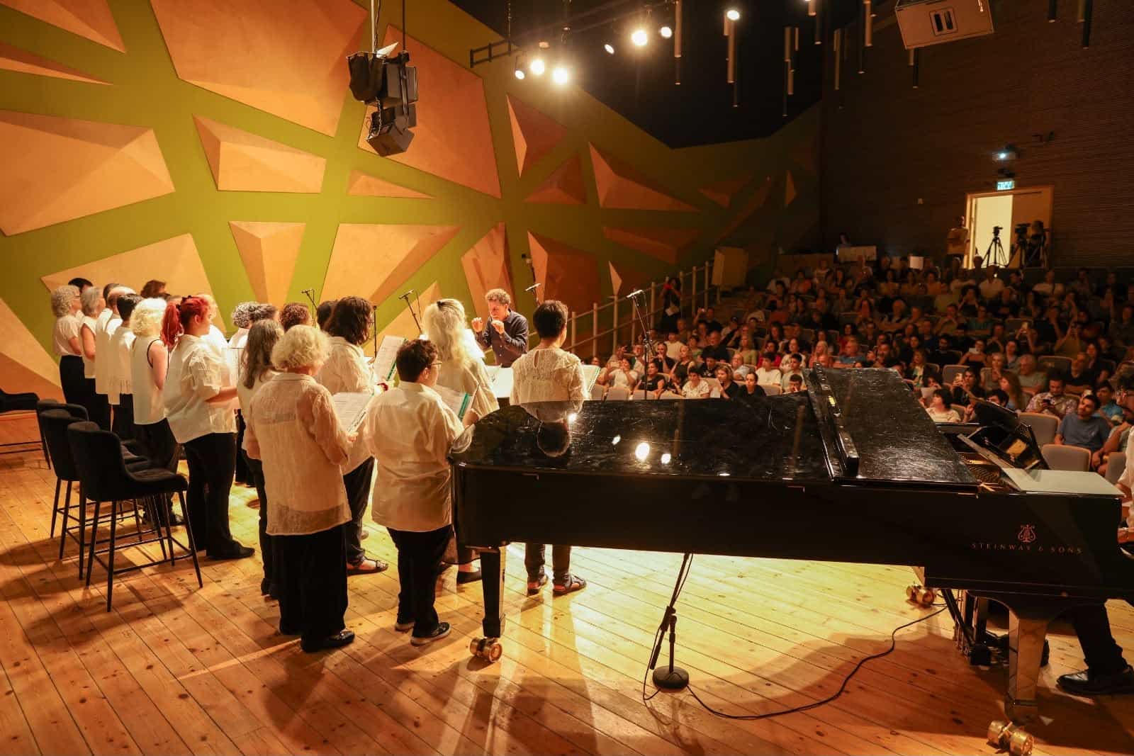 כל קול שווה: ראשון לציון מקימה מקהלה משותפת לזמרות וזמרים עם ובלי צרכים מיוחדים
