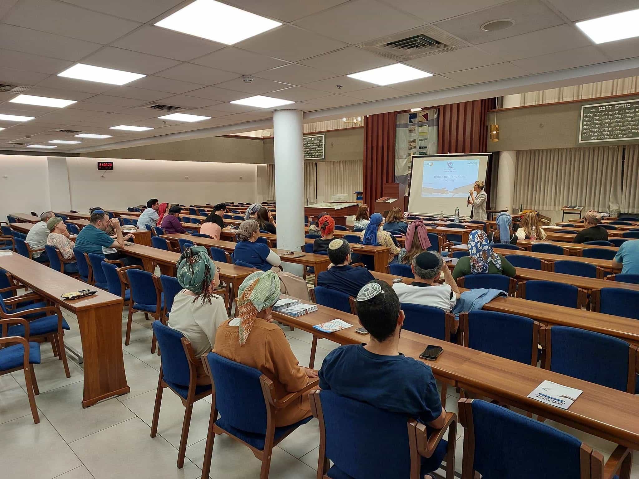 עיריית פתח תקווה השיקה את מיזם "נשים מובילות מחזקות קהילה"