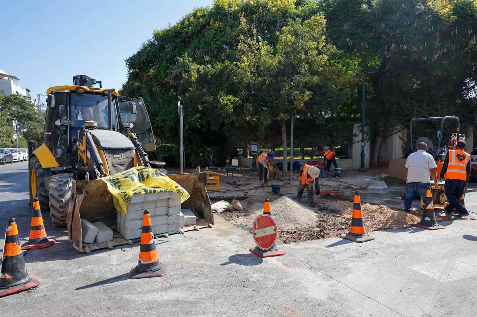 נערכים לצלצול: הוד השרון משדרגת את תשתיות הבטיחות סביב 13 בתי ספר