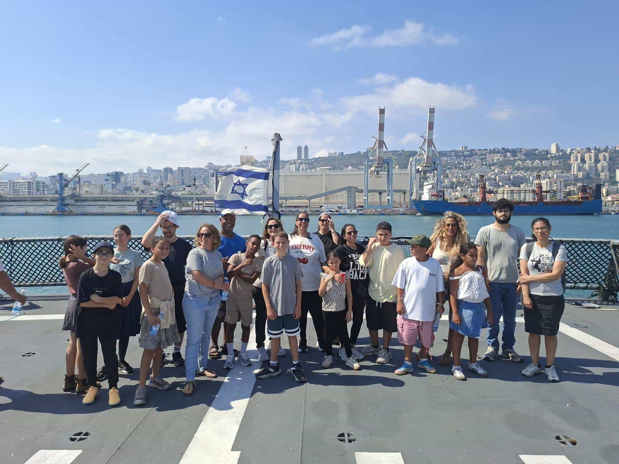 טיול משפחות ראשון מסוגו לילדים מבית שאן התקיים בבסיס חיל הים