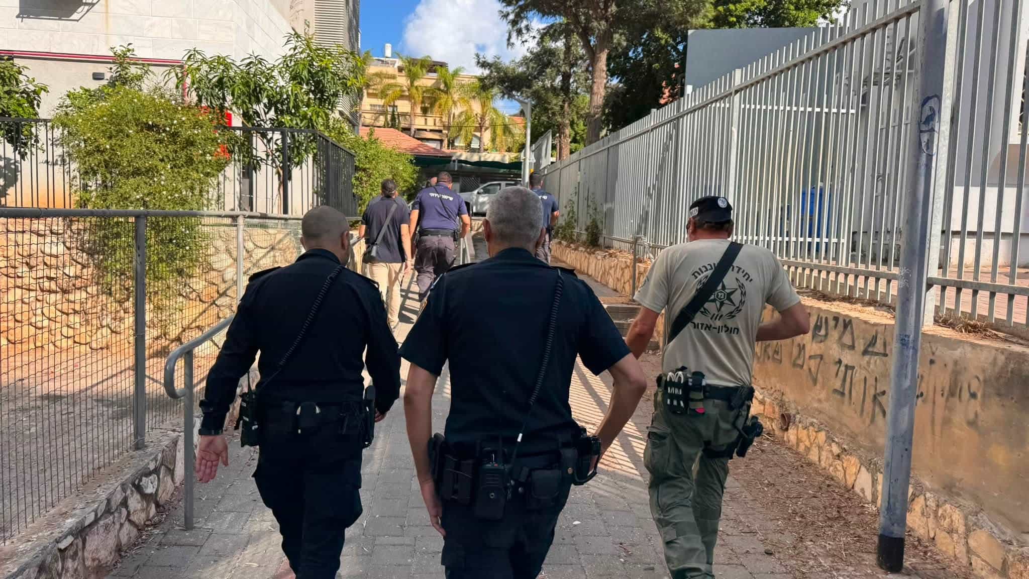 לקראת ה-1 בספטמבר: עיריית חולון והמשטרה תגברו את האכיפה באתרי בנייה ובעסקים בעיר