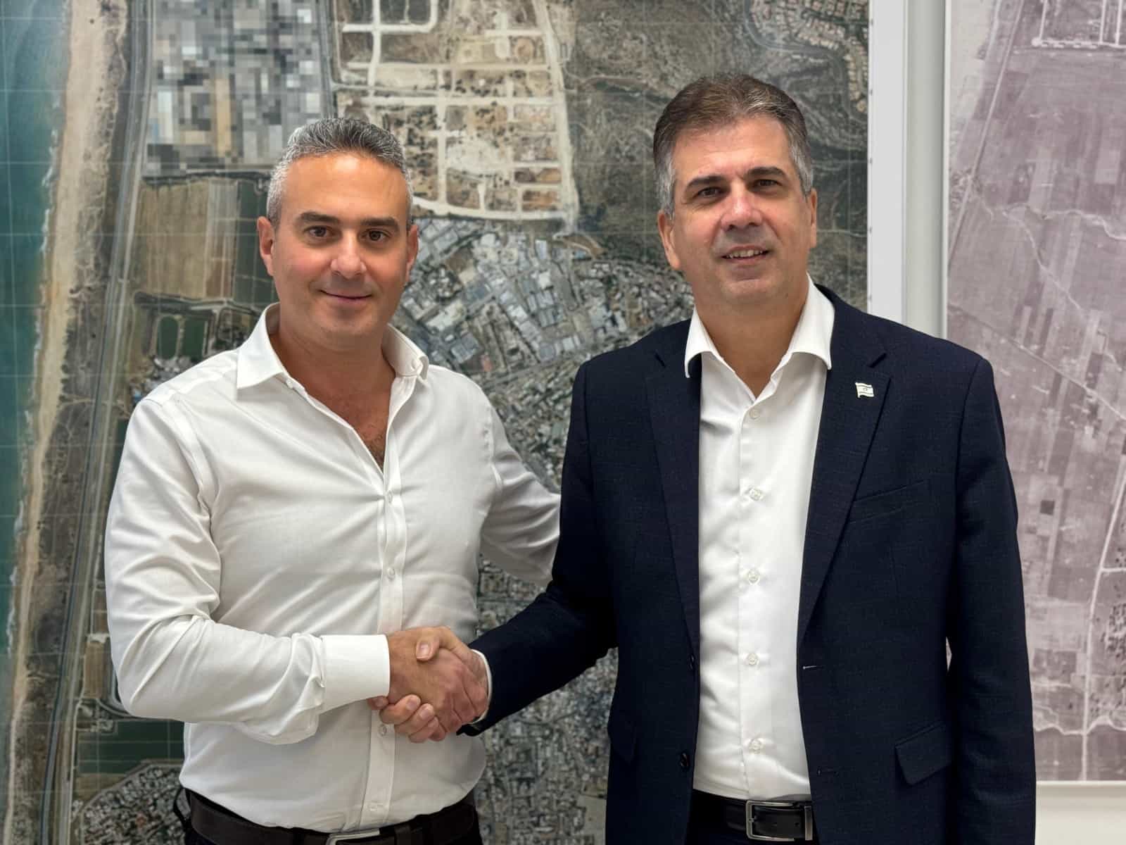 בשורה לתושבי טירת כרמל: המהלך שיחסוך לכל צרכן עד 20 אחוז בחשבון החשמל מדי שנה
