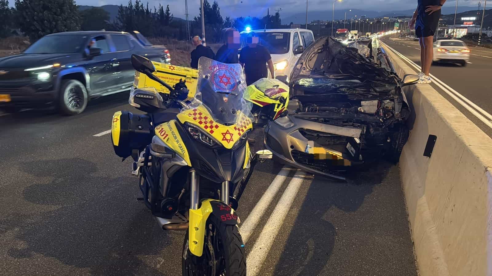 טרגדיה לפנות בוקר בצפון: גבר כבן 30 נהרג לאחר שרכבו התנגש ככל הנראה בסוס