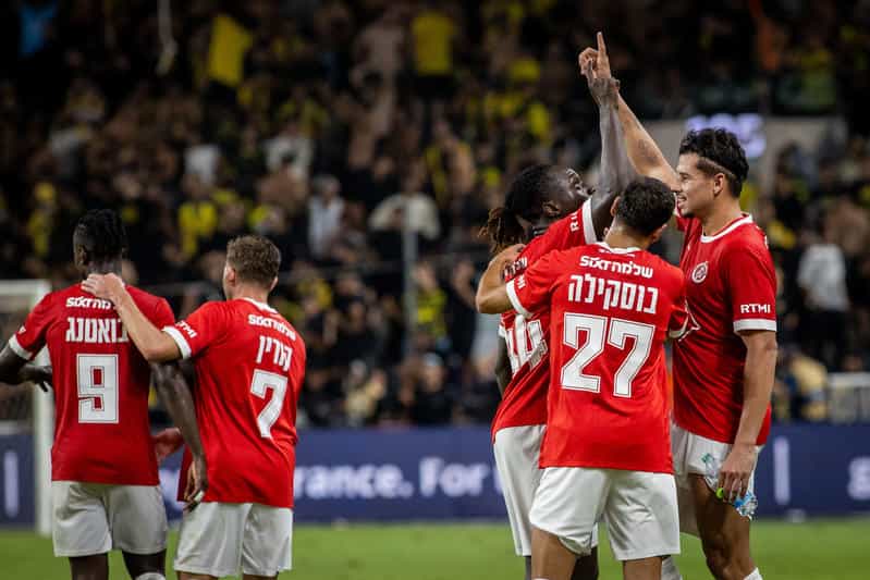 הפועל תל אביב שלחה מסר לליגה: 0:3 גדול על בית"ר ירושלים | ברדה: "מוקדם מאוד לדבר על מטרות גדולות"
