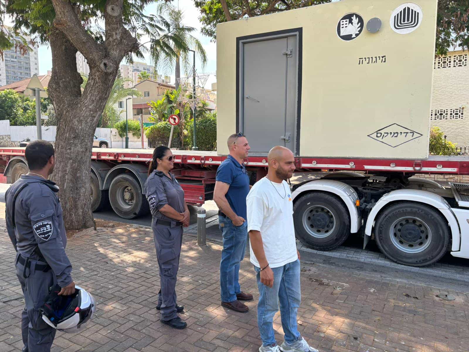 היערכות בשגרה: שתי מיגוניות חדשות הוצבו במרחב הציבורי בקריית אונו